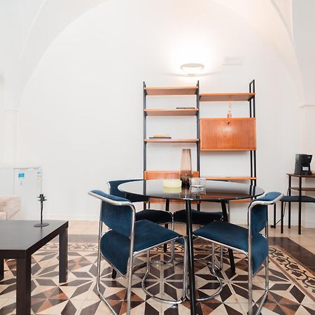 Donna Cristina Historic Apartment ليتشي المظهر الخارجي الصورة